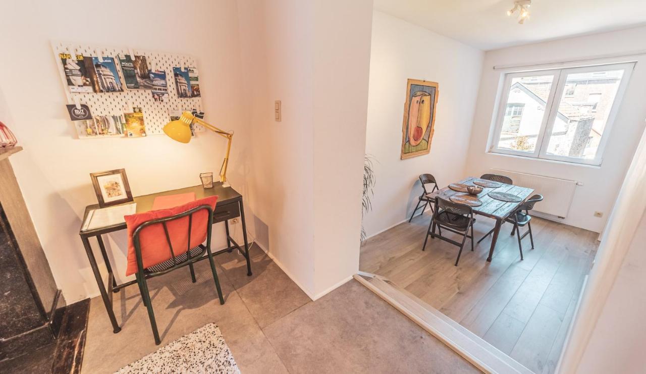 Lyves Apartment Liege Bagian luar foto
