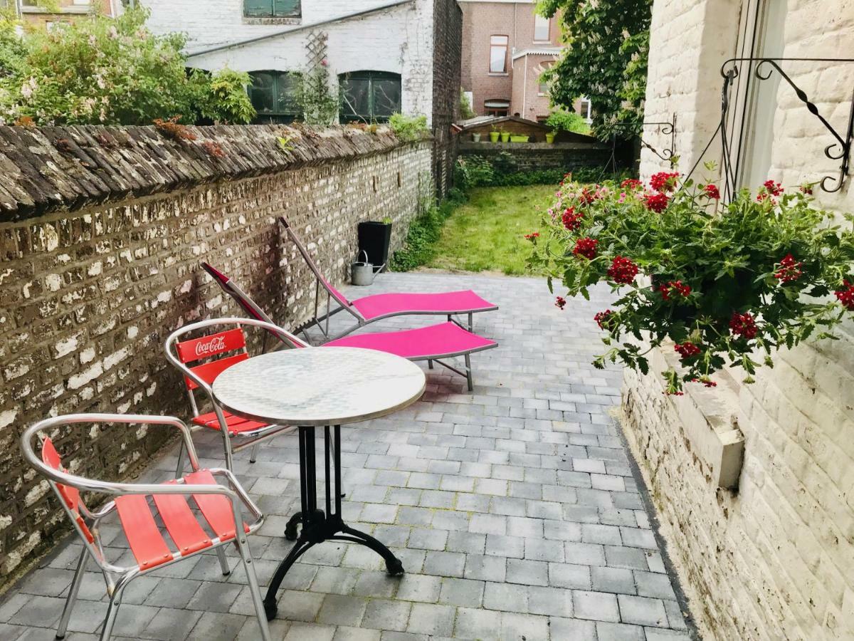 Lyves Apartment Liege Bagian luar foto